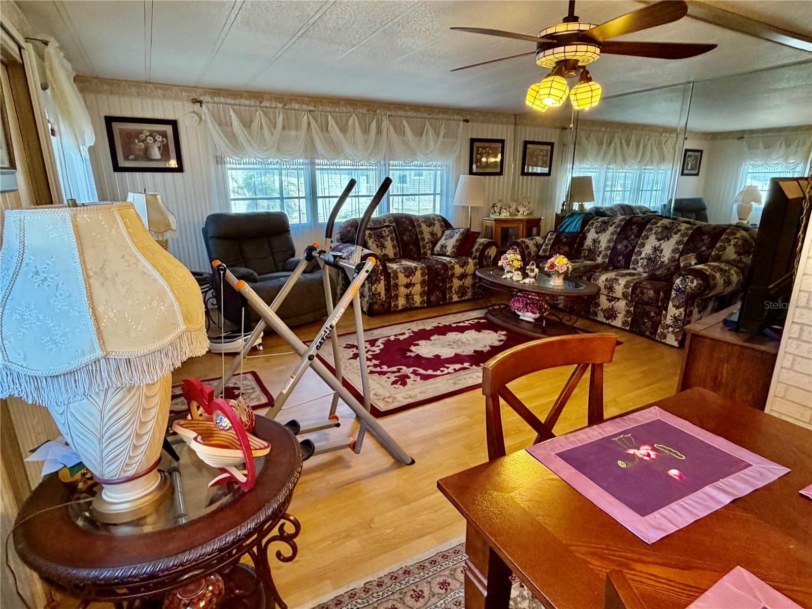 SUNSET PALMS UNREC - Residential