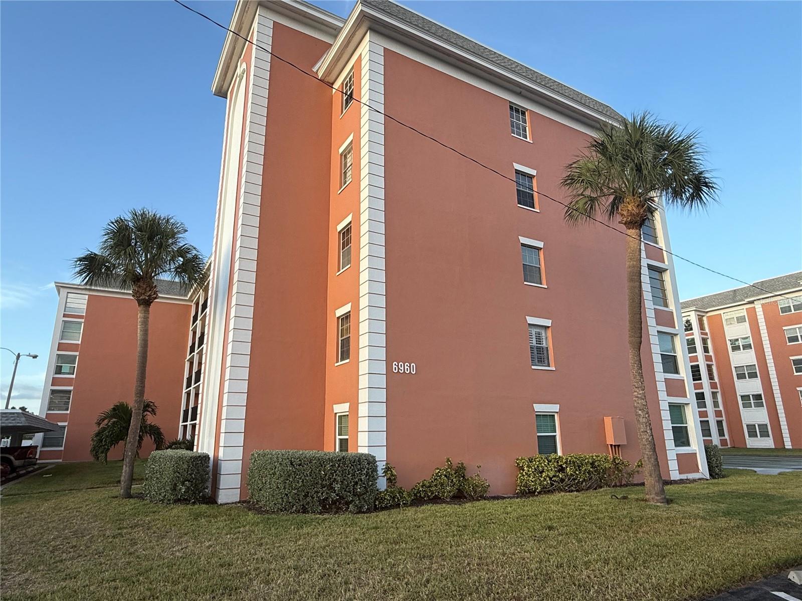 CROSSWINDS COLONY ONE CONDO - Residential
