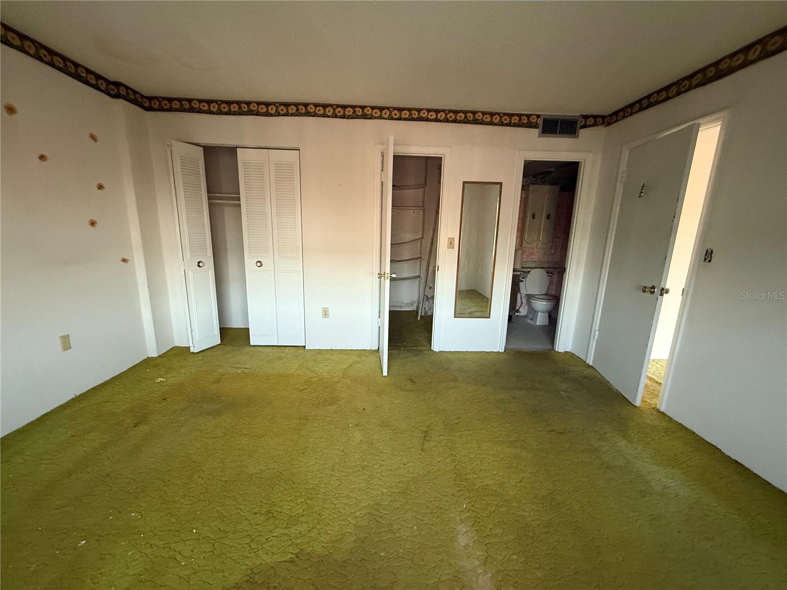 CROSSWINDS COLONY ONE CONDO - Residential