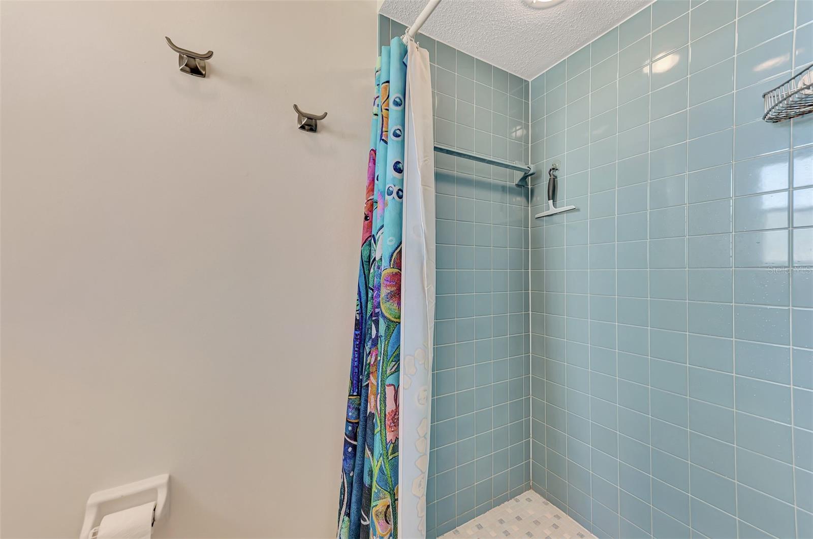 ENGLEWOOD ISLES SUB - Residential