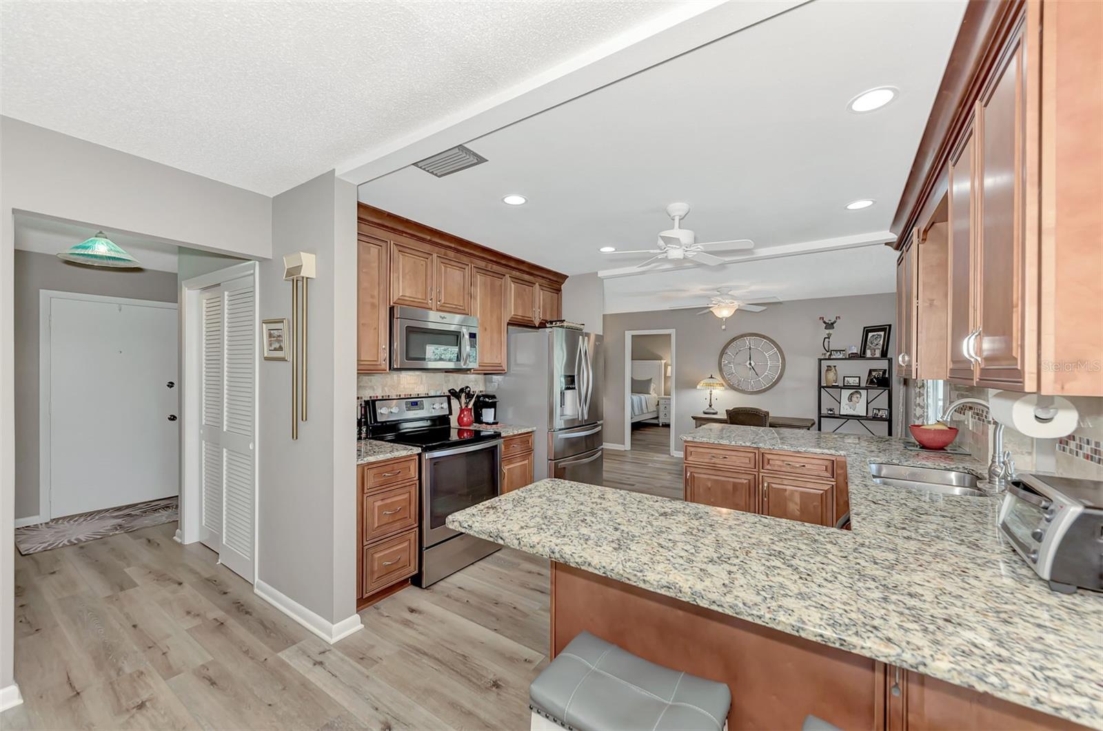 ENGLEWOOD ISLES SUB - Residential