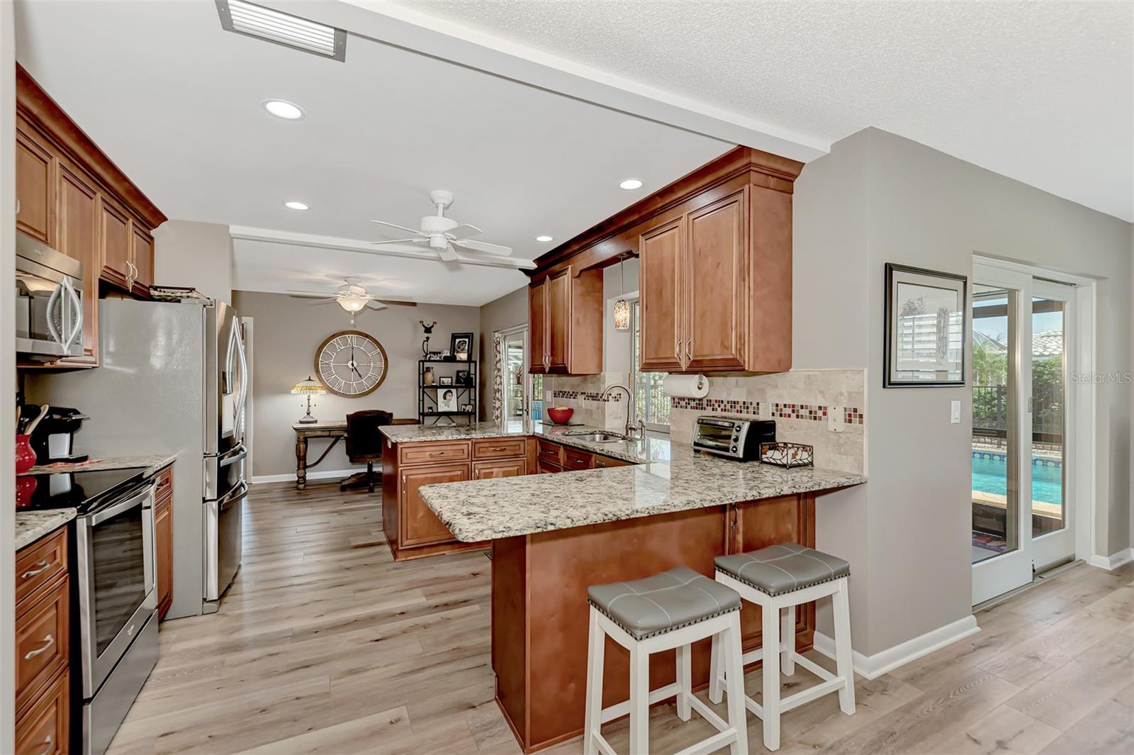 ENGLEWOOD ISLES SUB - Residential