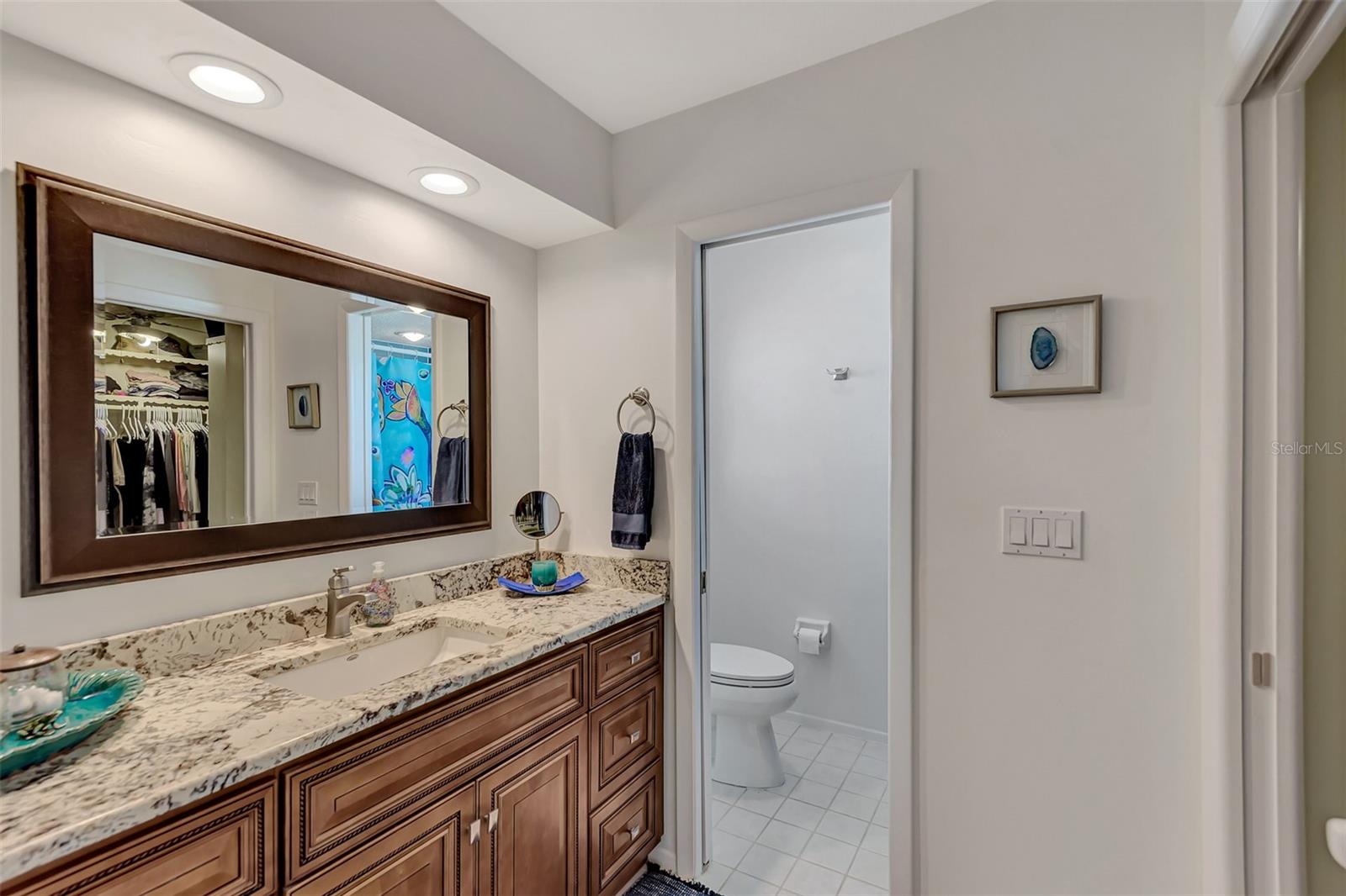 ENGLEWOOD ISLES SUB - Residential