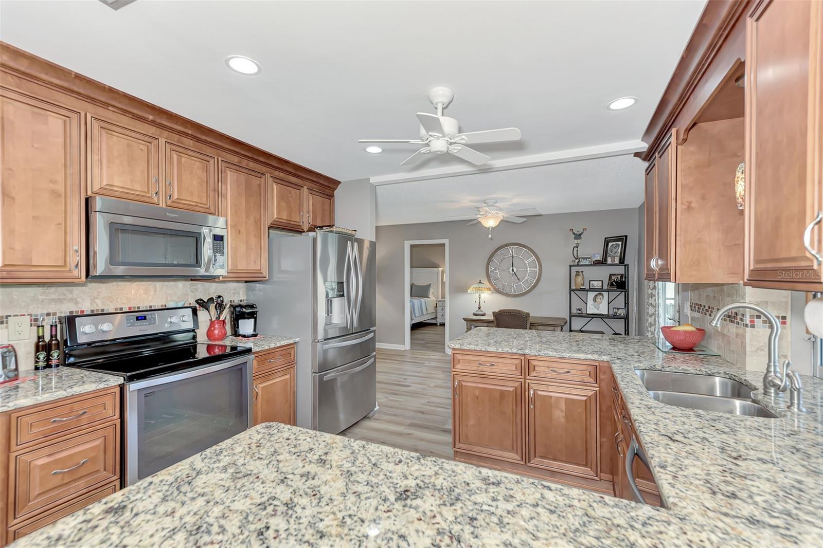 ENGLEWOOD ISLES SUB - Residential