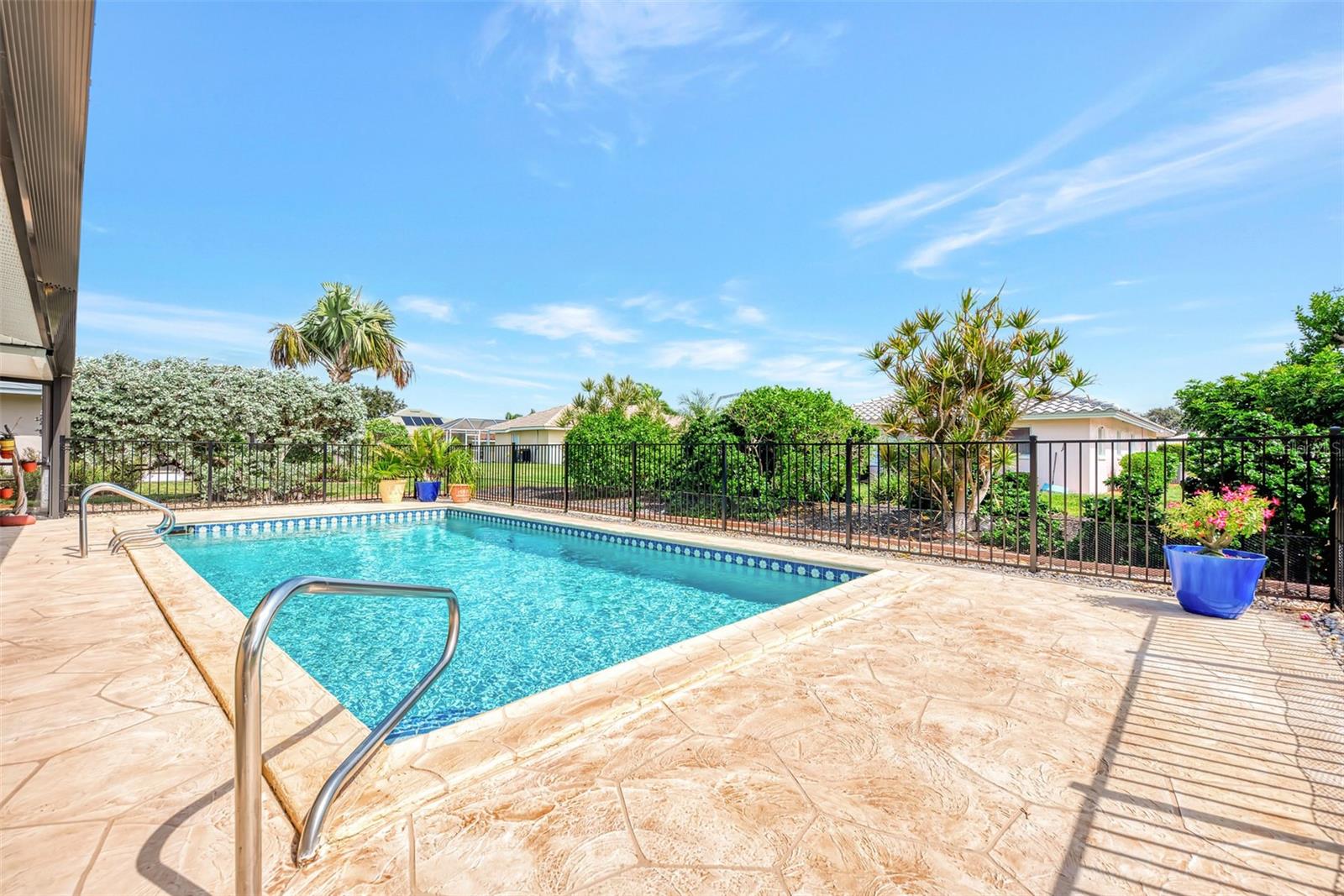 ENGLEWOOD ISLES SUB - Residential