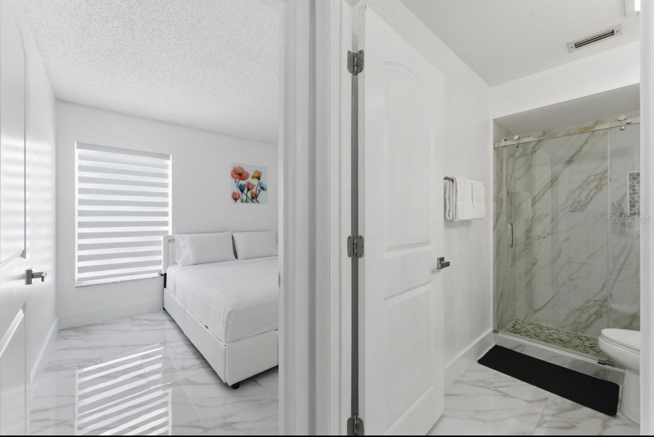 LINDFIELDS UNIT 2 - Residential