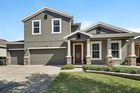Photo of 337 Orchard Hill Street, Deland, FL 32724 (MLS # V4948911)