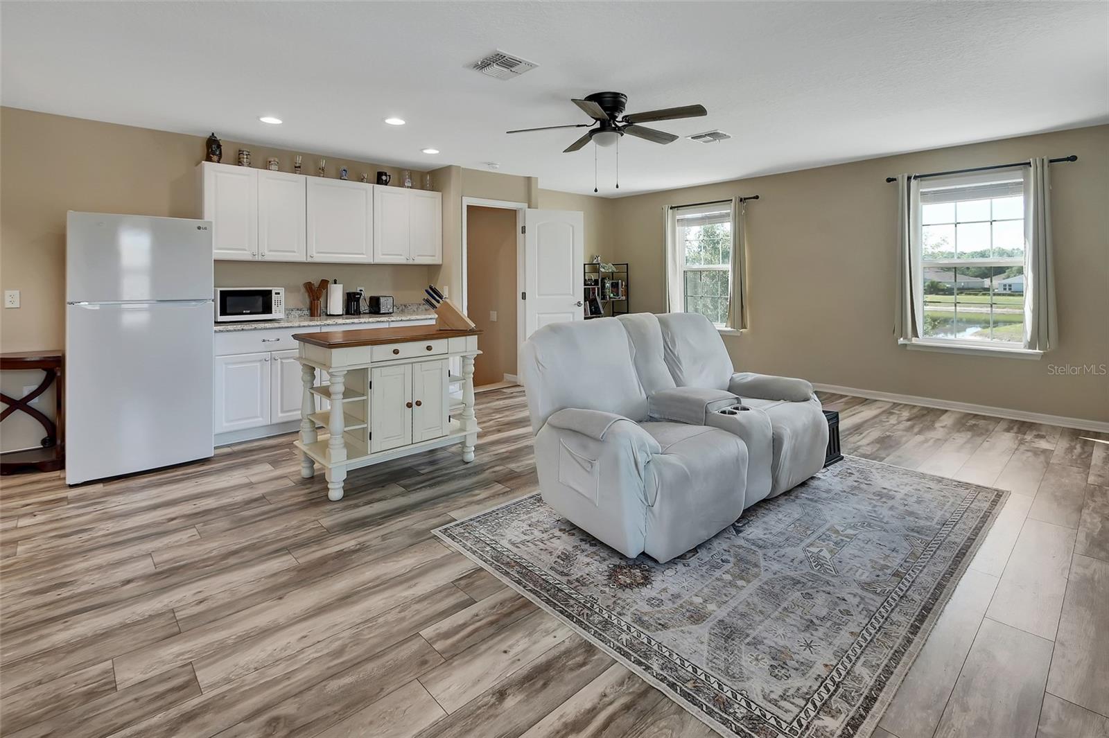 VICTORIA PARK INC 04 - Residential