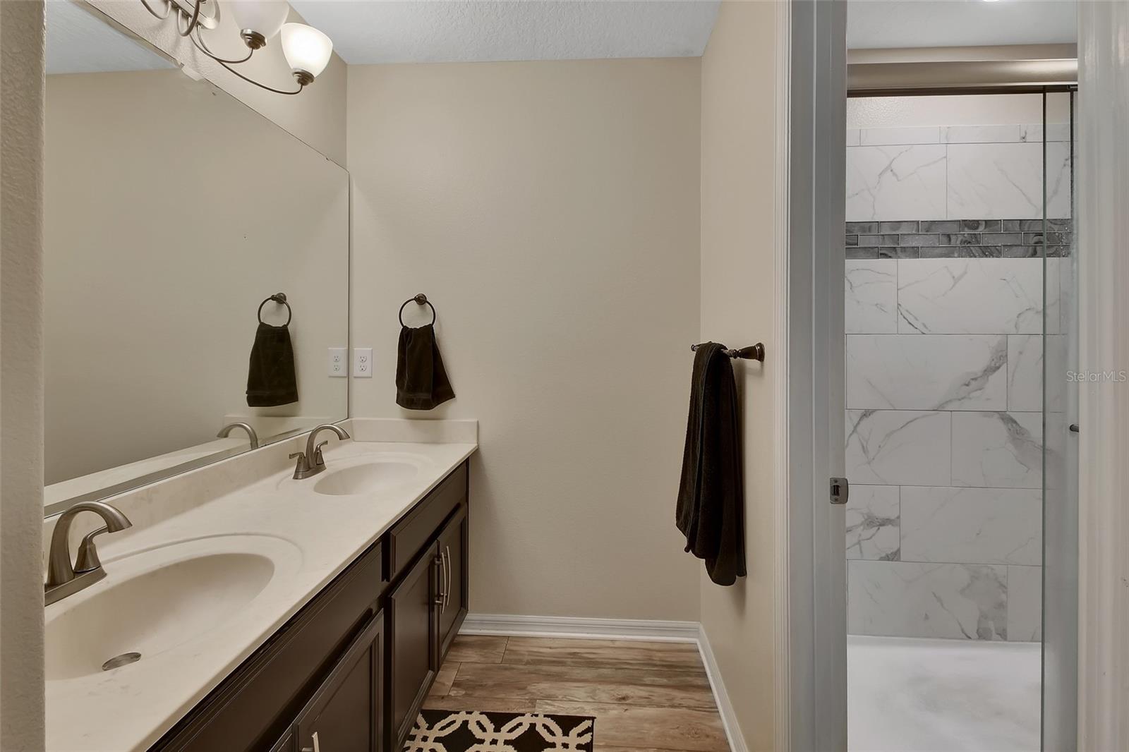 VICTORIA PARK INC 04 - Residential