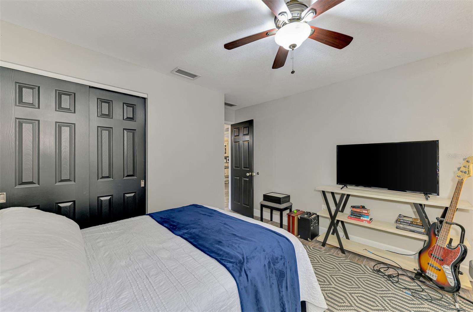 LAKE OF THE WOODS - Residential