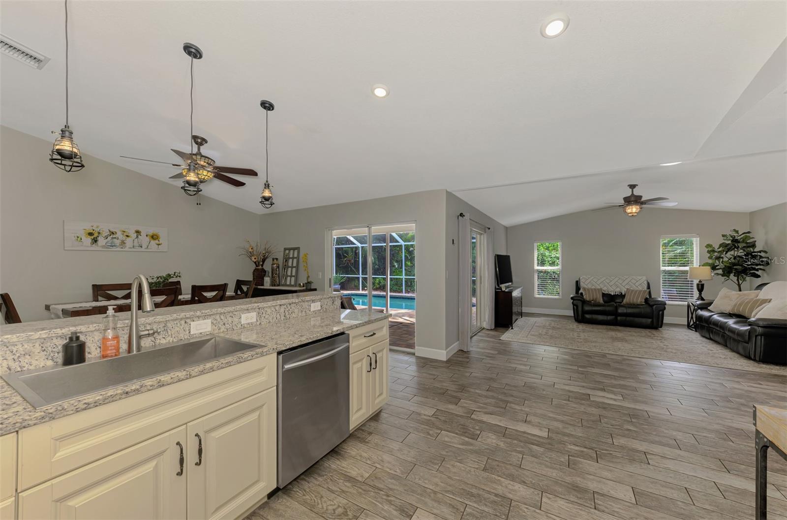 LAKE OF THE WOODS - Residential