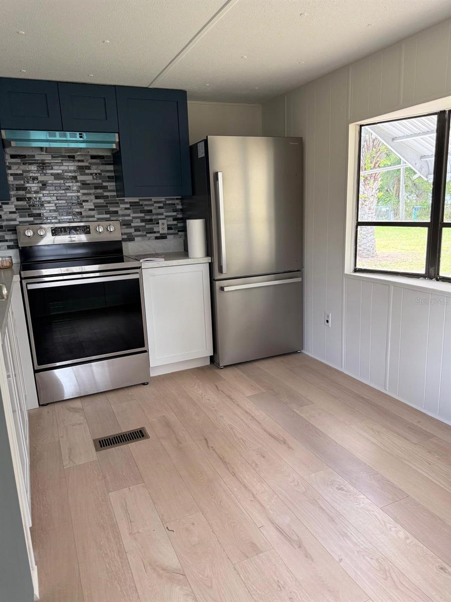 MOBILE HOME SUB - Residential