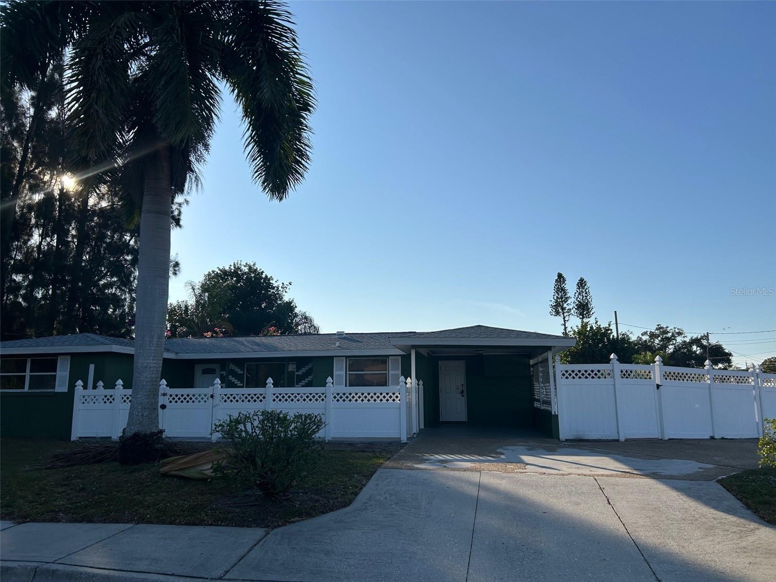 SARASOTA SPGS - Residential Lease