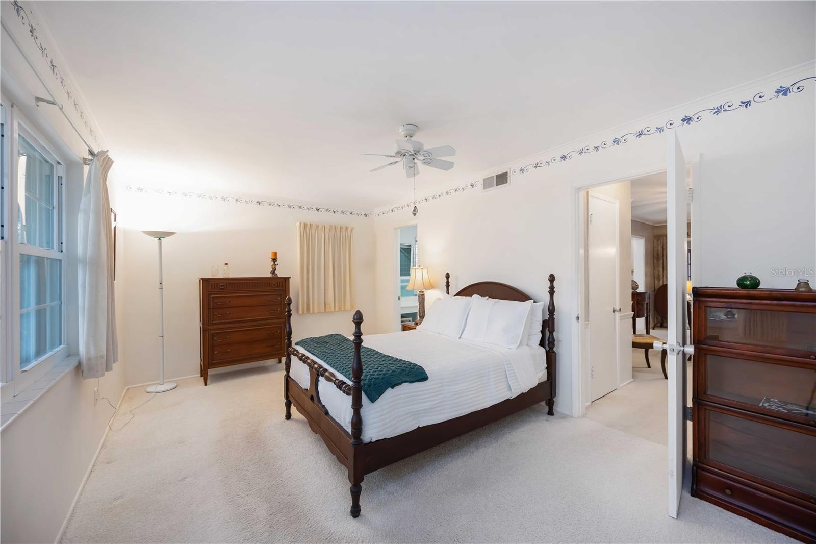 WHITFIELD ESTATES BLKS 14-23 & 26 - Residential