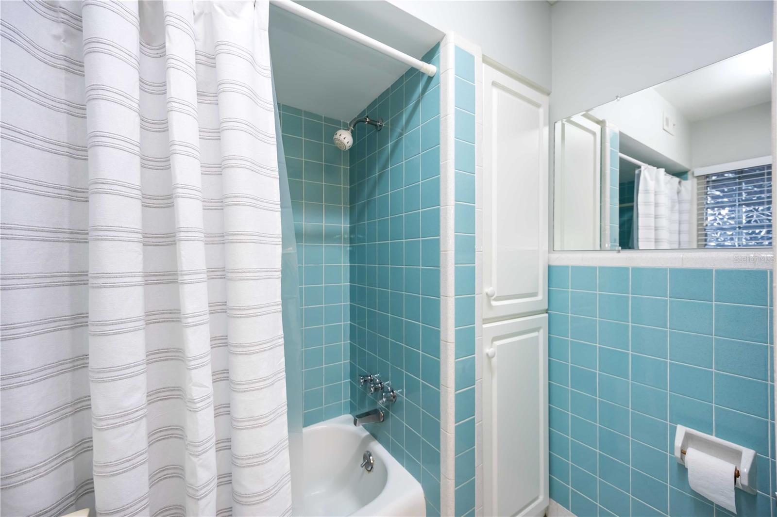 WHITFIELD ESTATES BLKS 14-23 & 26 - Residential