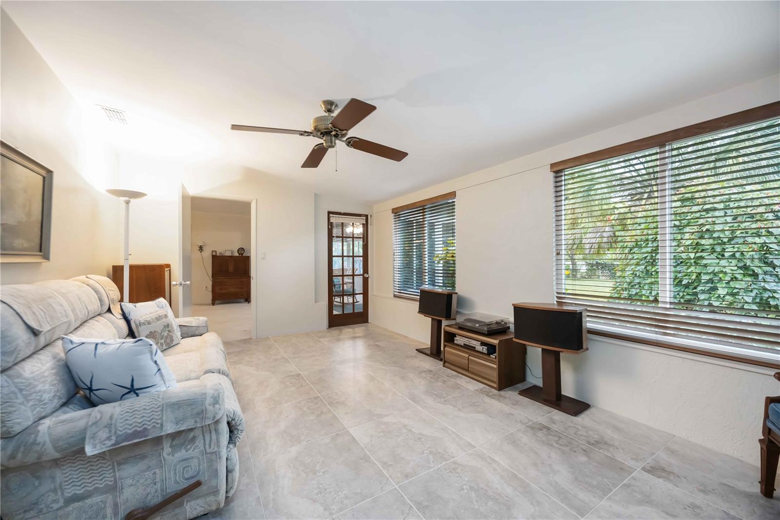 WHITFIELD ESTATES BLKS 14-23 & 26 - Residential