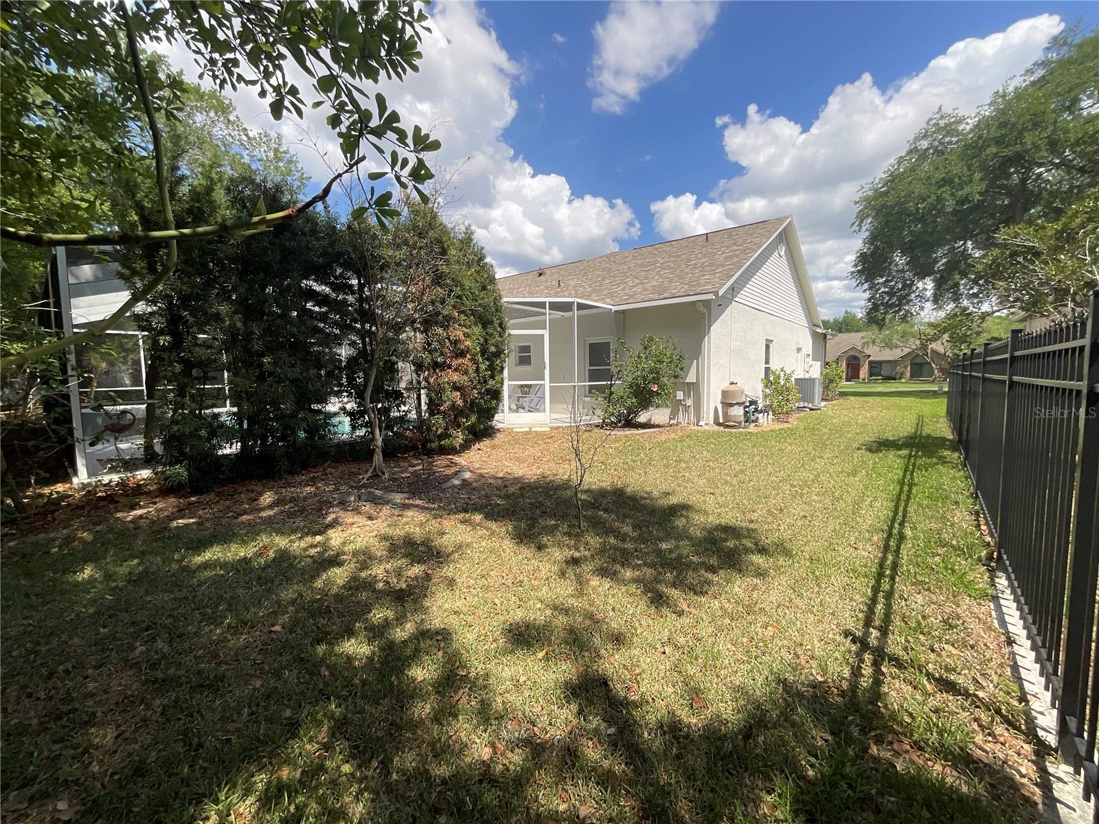 ASHLEY OAKS UNIT 2 - Residential