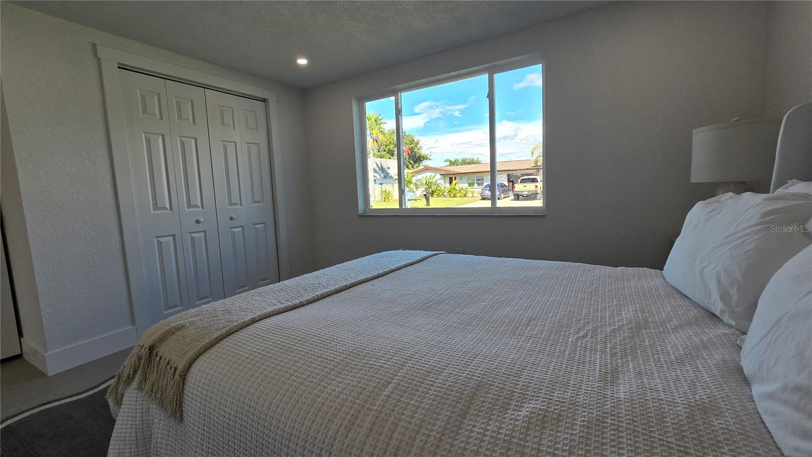 BEACON SQUARE - Residential