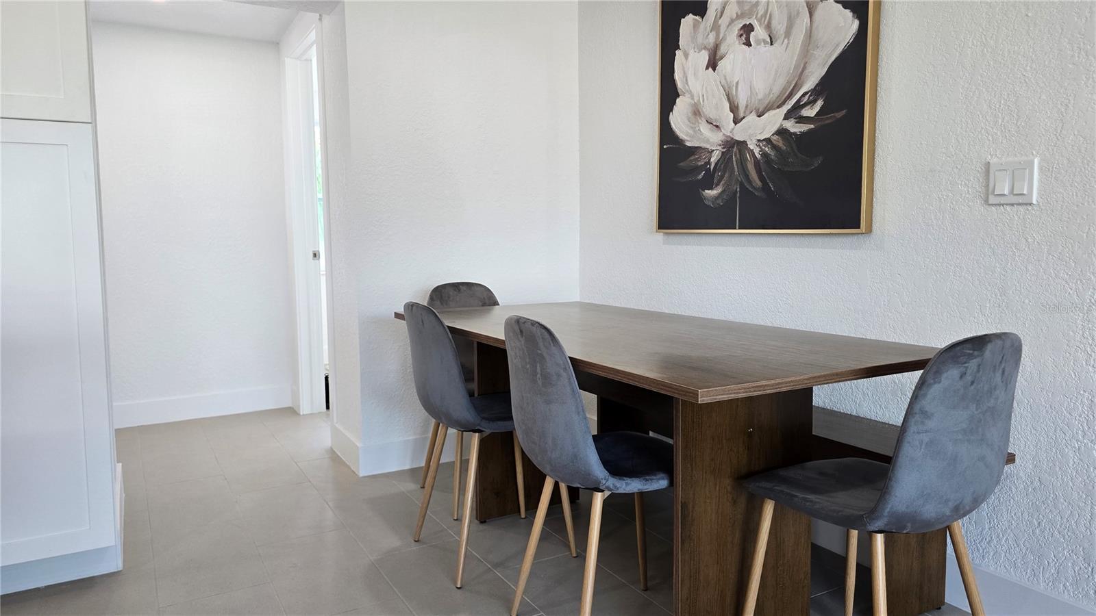BEACON SQUARE - Residential