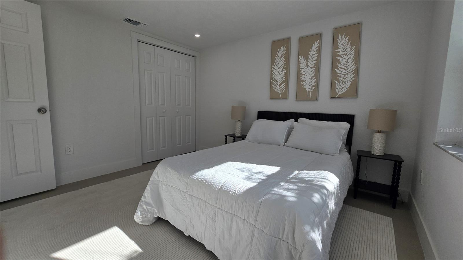 BEACON SQUARE - Residential
