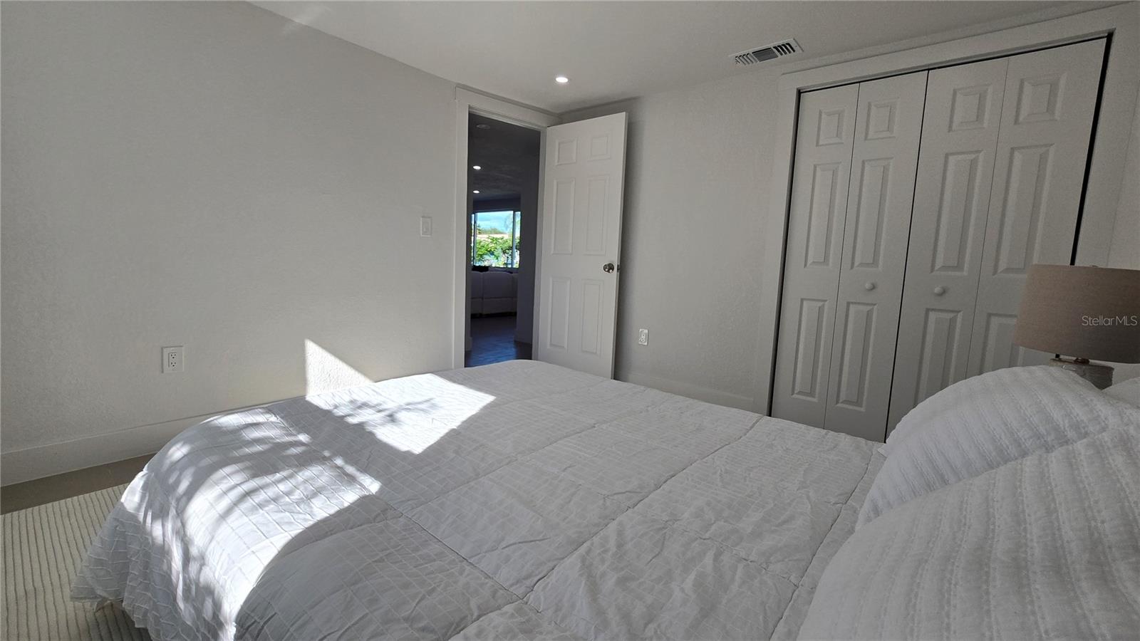 BEACON SQUARE - Residential