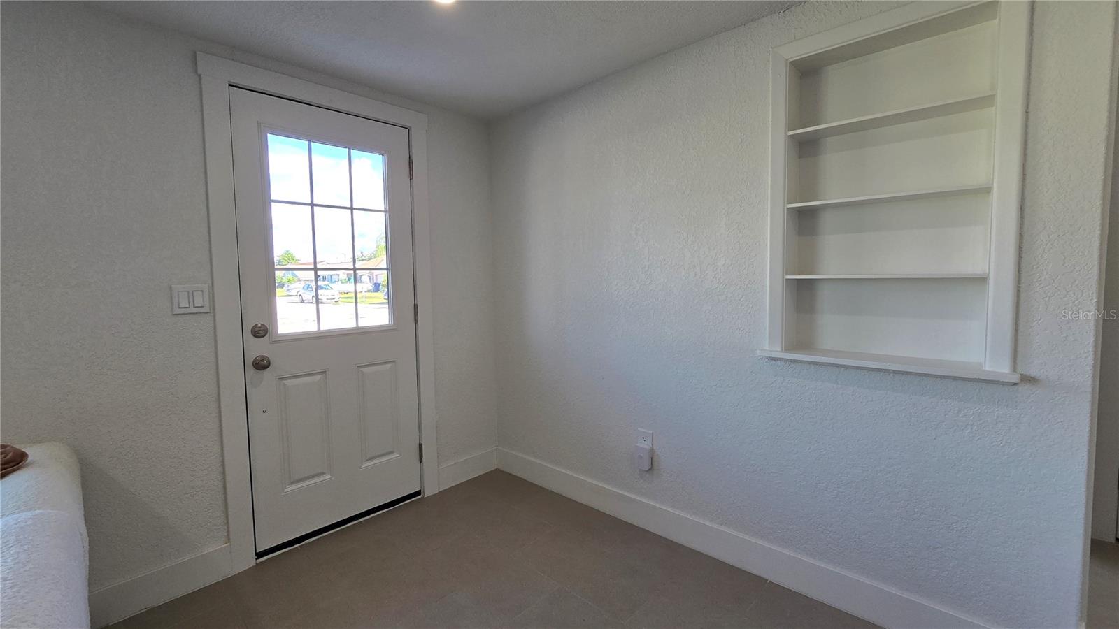 BEACON SQUARE - Residential