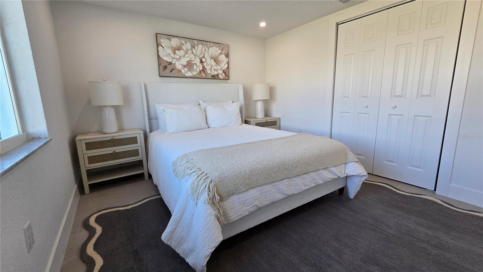 BEACON SQUARE - Residential