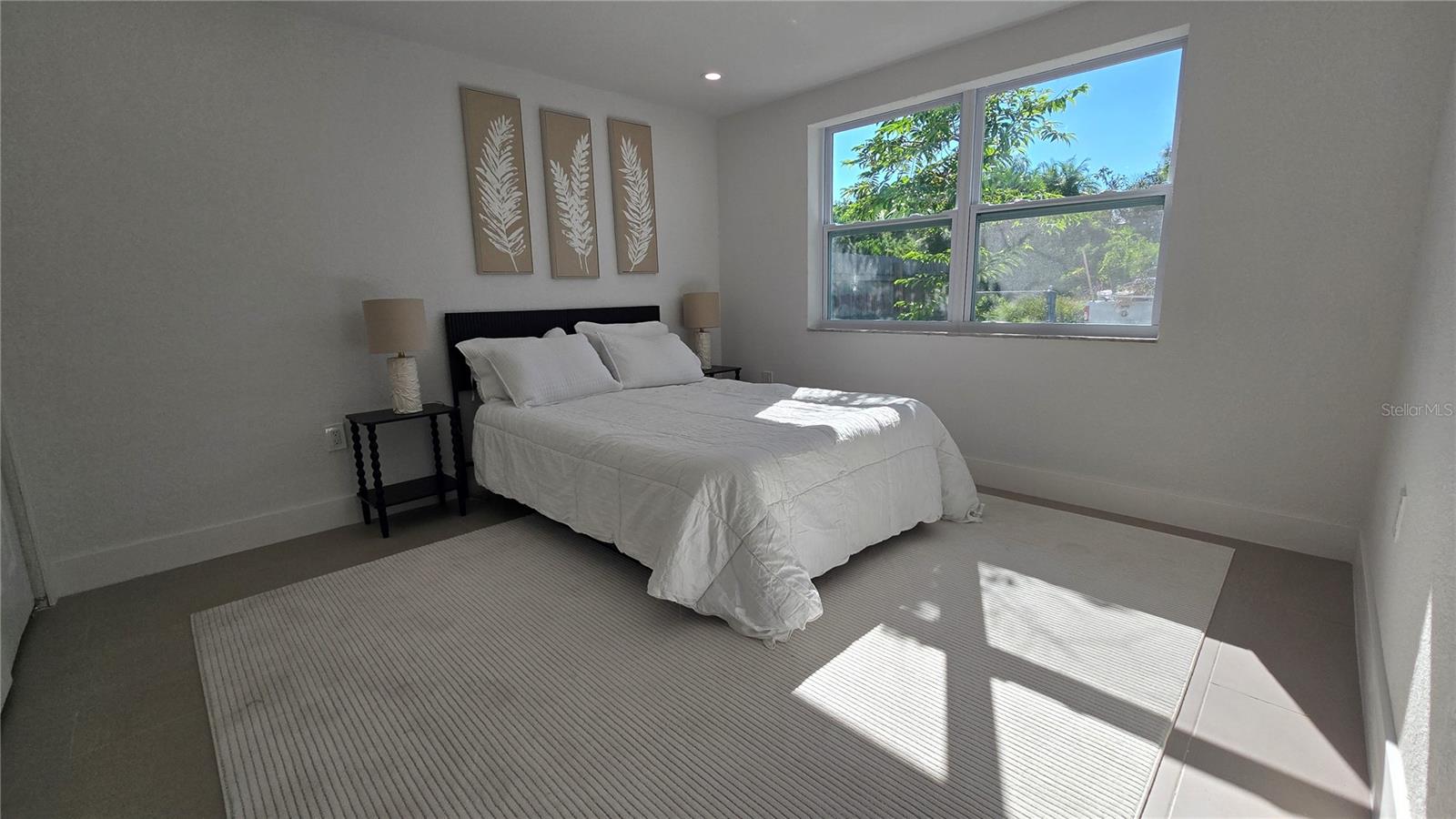 BEACON SQUARE - Residential