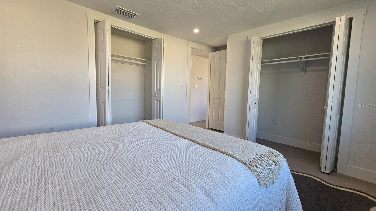 BEACON SQUARE - Residential