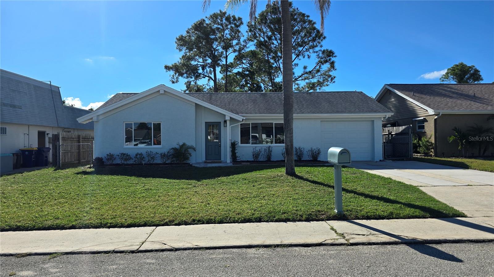 BEACON SQUARE - Residential