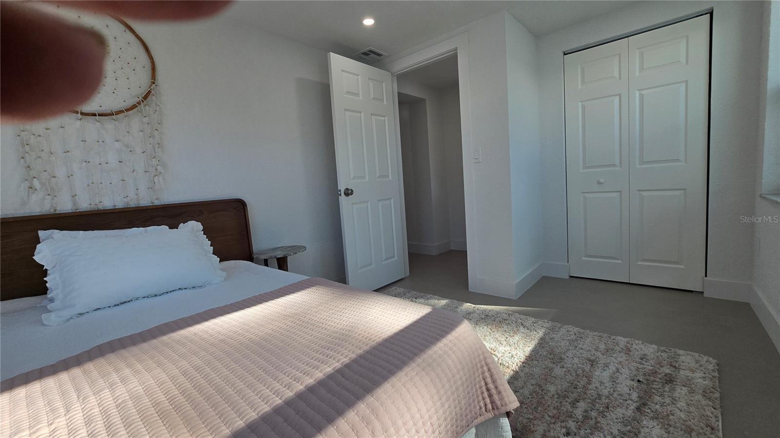 BEACON SQUARE - Residential