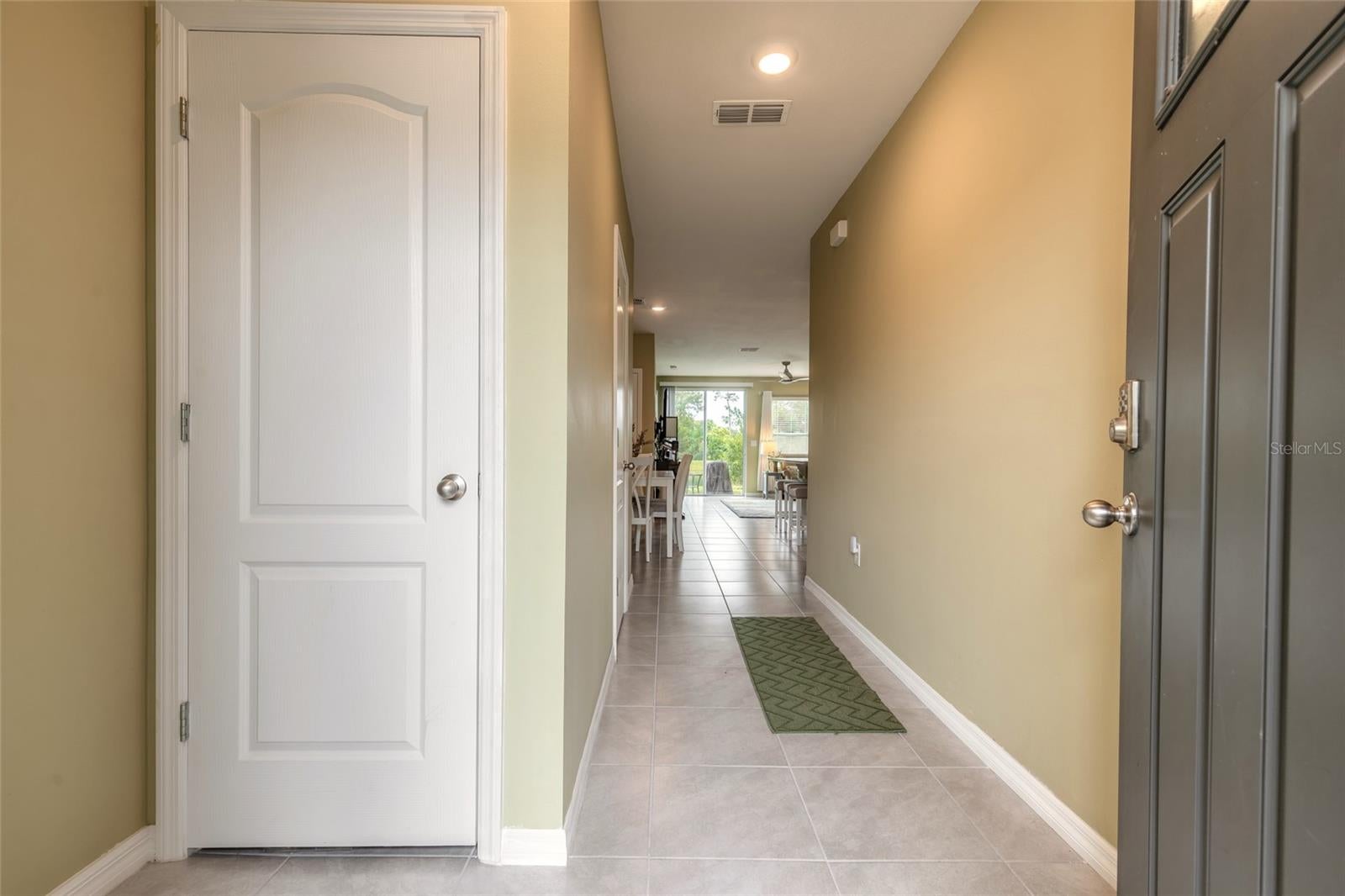 84 BELLA LAGO CIRCLE