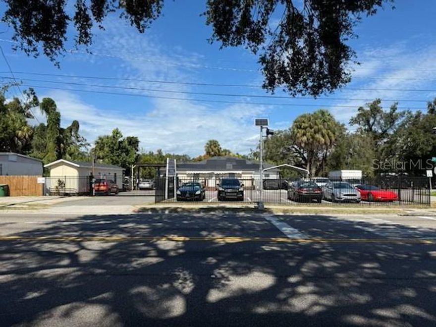 Prime Commercial Opportunity Near Downtown & I-75
Strategically located just minutes from downtown and with direct access to I-75, this high-visibility commercial property sits on a bustling thoroughfare with heavy daily traffic. Featuring dual entrances for flexible access and optimal flow, it’s ideal for retail, office, or service-based businesses seeking exposure and convenience. Don’t miss this rare chance to own a standout location in a thriving corridor.