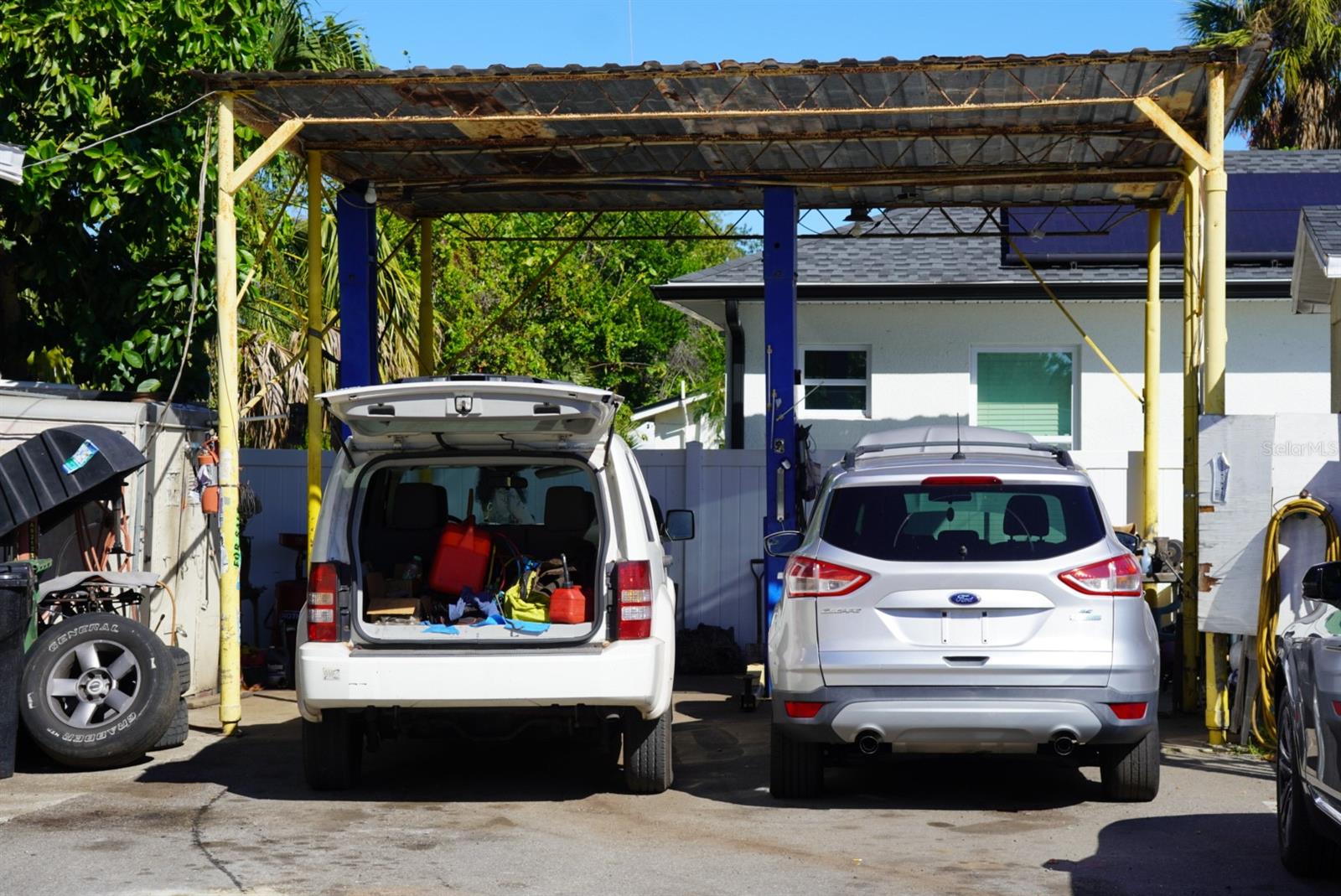 NORTH CAMPOBELLO - Commercial Sale