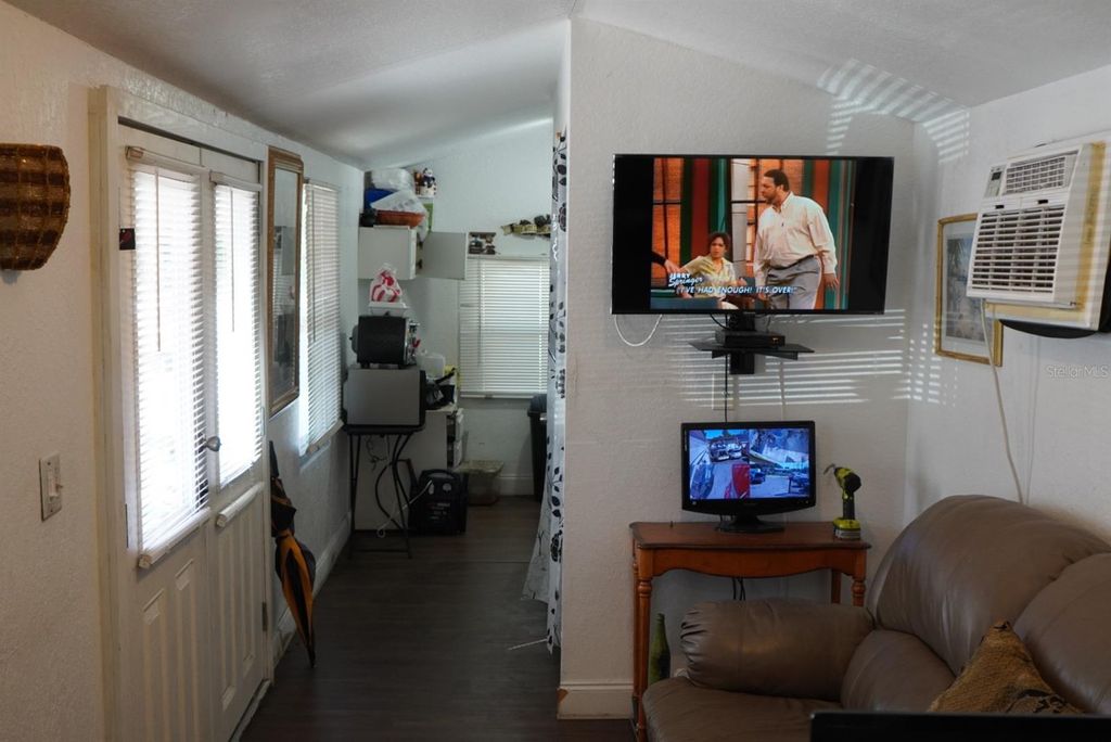 Photo of 2610 E Dr Martin Luther King Jr Boulevard, Tampa, FL 33610 (MLS # TB8437939)