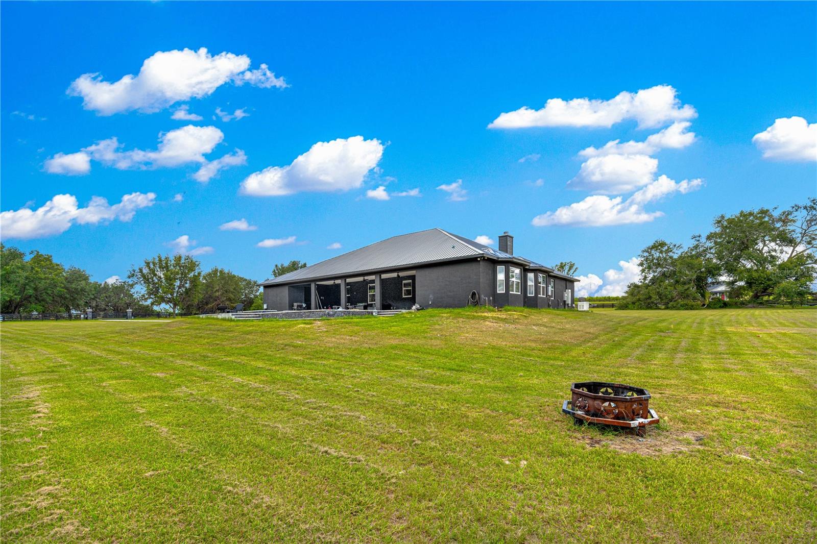 MANOR HILL ESTATE - Residential