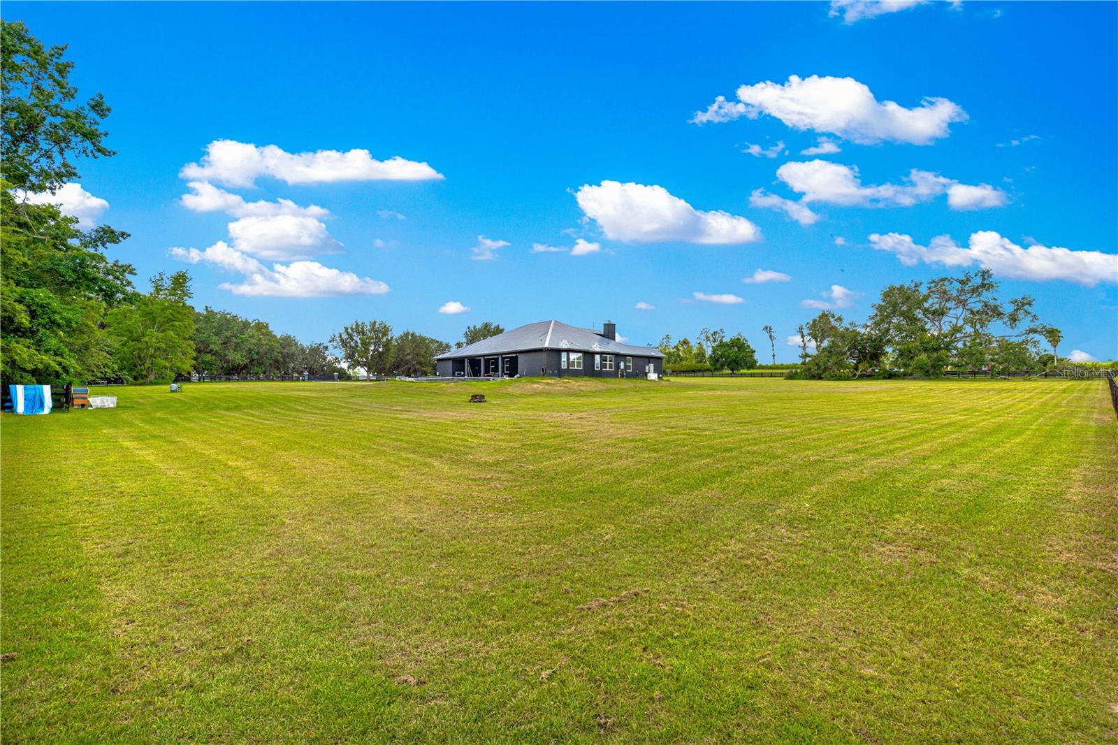 MANOR HILL ESTATE - Residential