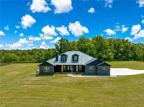 Photo of 9889 NW 11 Terrace, Ocala, FL 34475 (MLS # OM706875)