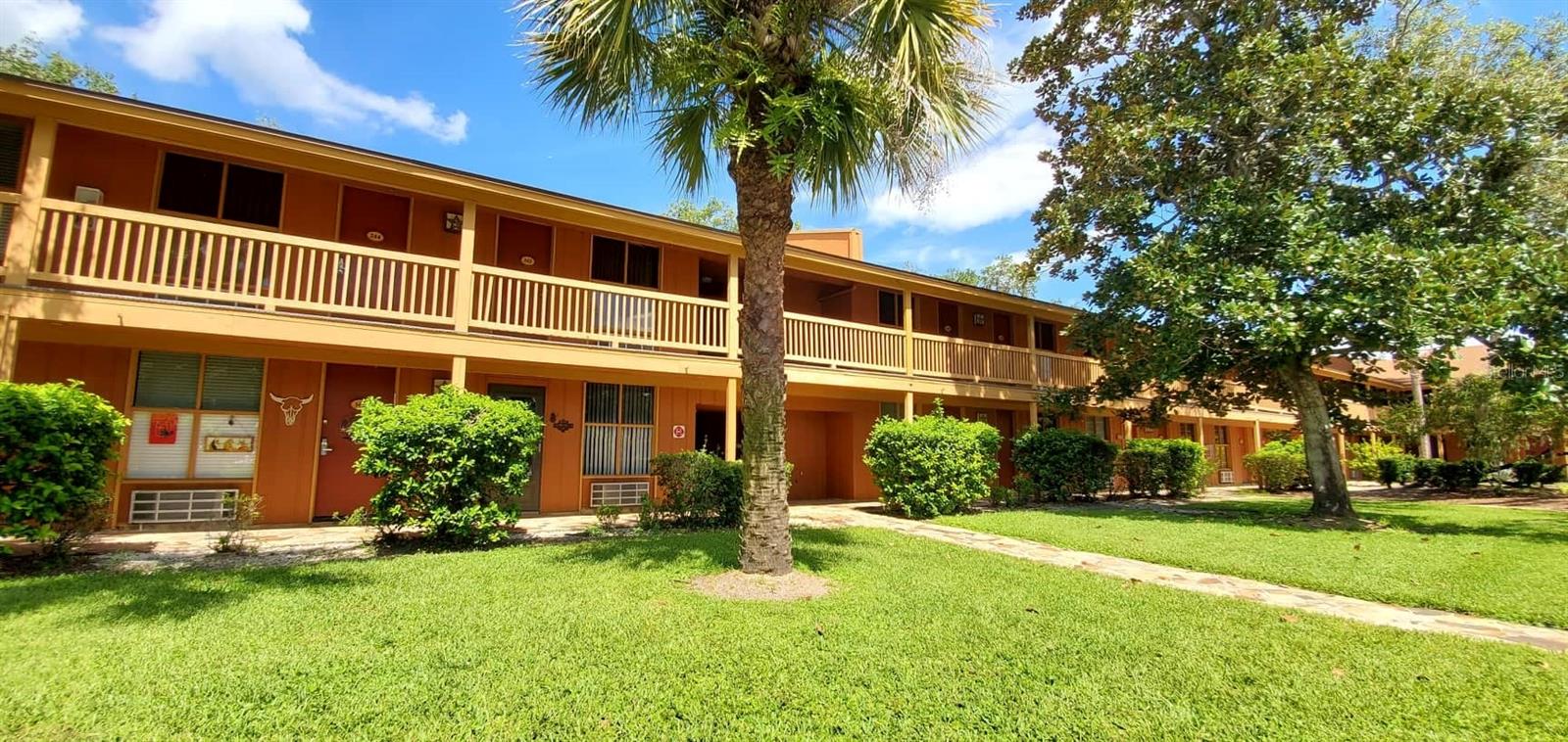 OUTDOOR RESORTS RIVER RANCH INN & COTTAGES PH 01 - Residential