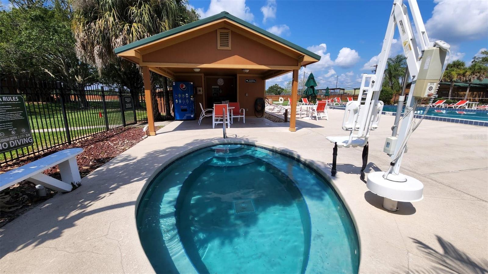 OUTDOOR RESORTS RIVER RANCH INN & COTTAGES PH 01 - Residential