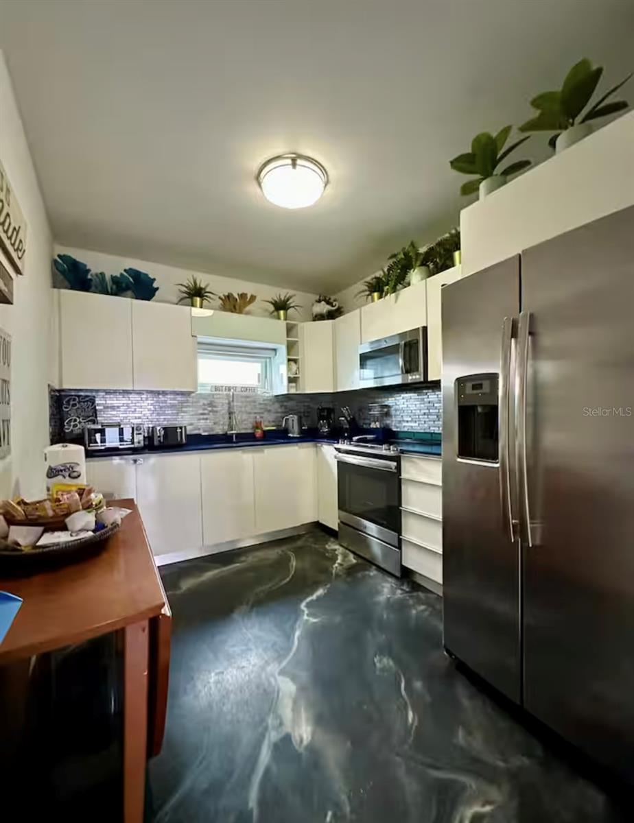 VAZQUEZ COTTO RUBEN OMAR - Residential