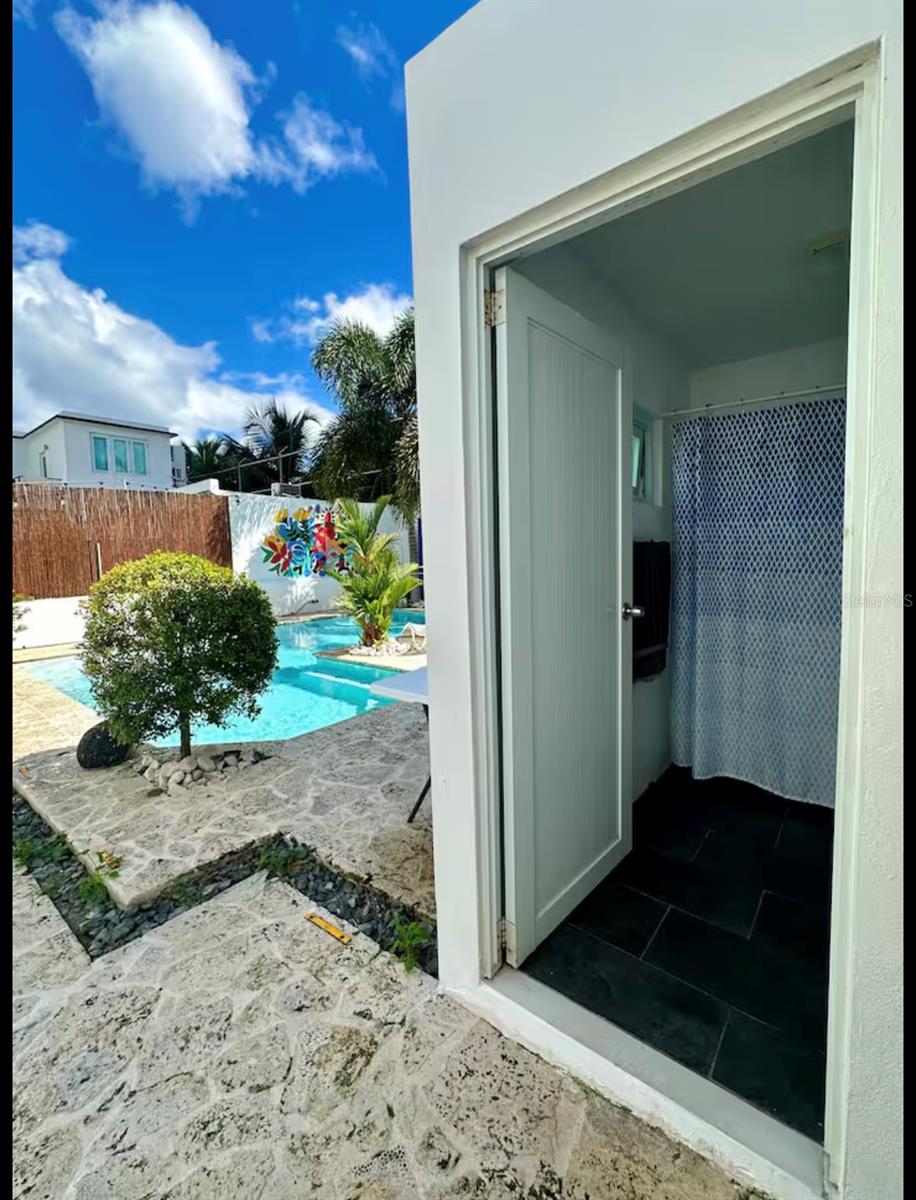 VAZQUEZ COTTO RUBEN OMAR - Residential