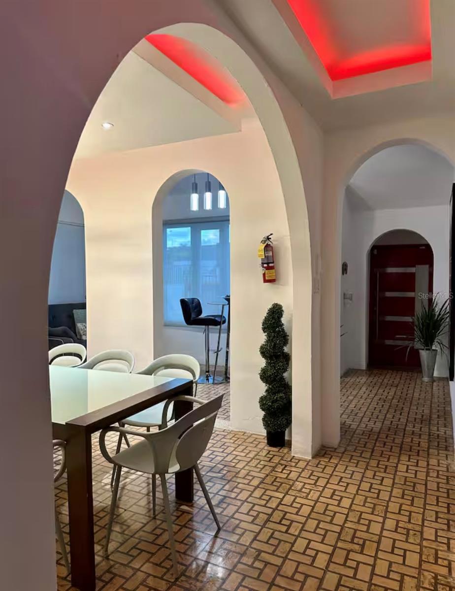 VAZQUEZ COTTO RUBEN OMAR - Residential