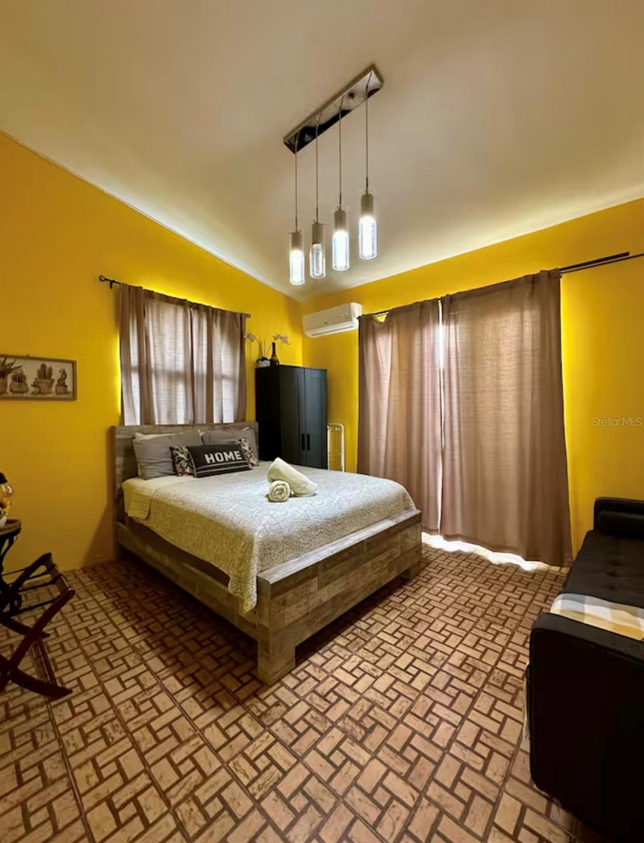 VAZQUEZ COTTO RUBEN OMAR - Residential