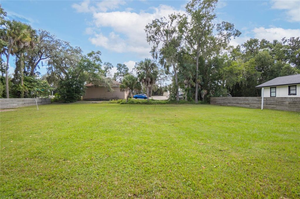 Photo of 464 NE 2nd Street, Crystal River, FL 34429 (MLS # W7857882)