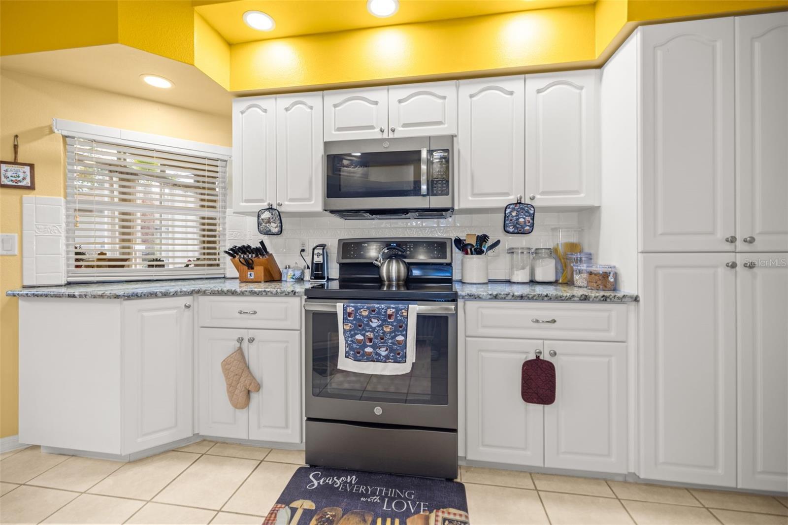 SUGARMILL WOODS OAK VILLAGE - Residential