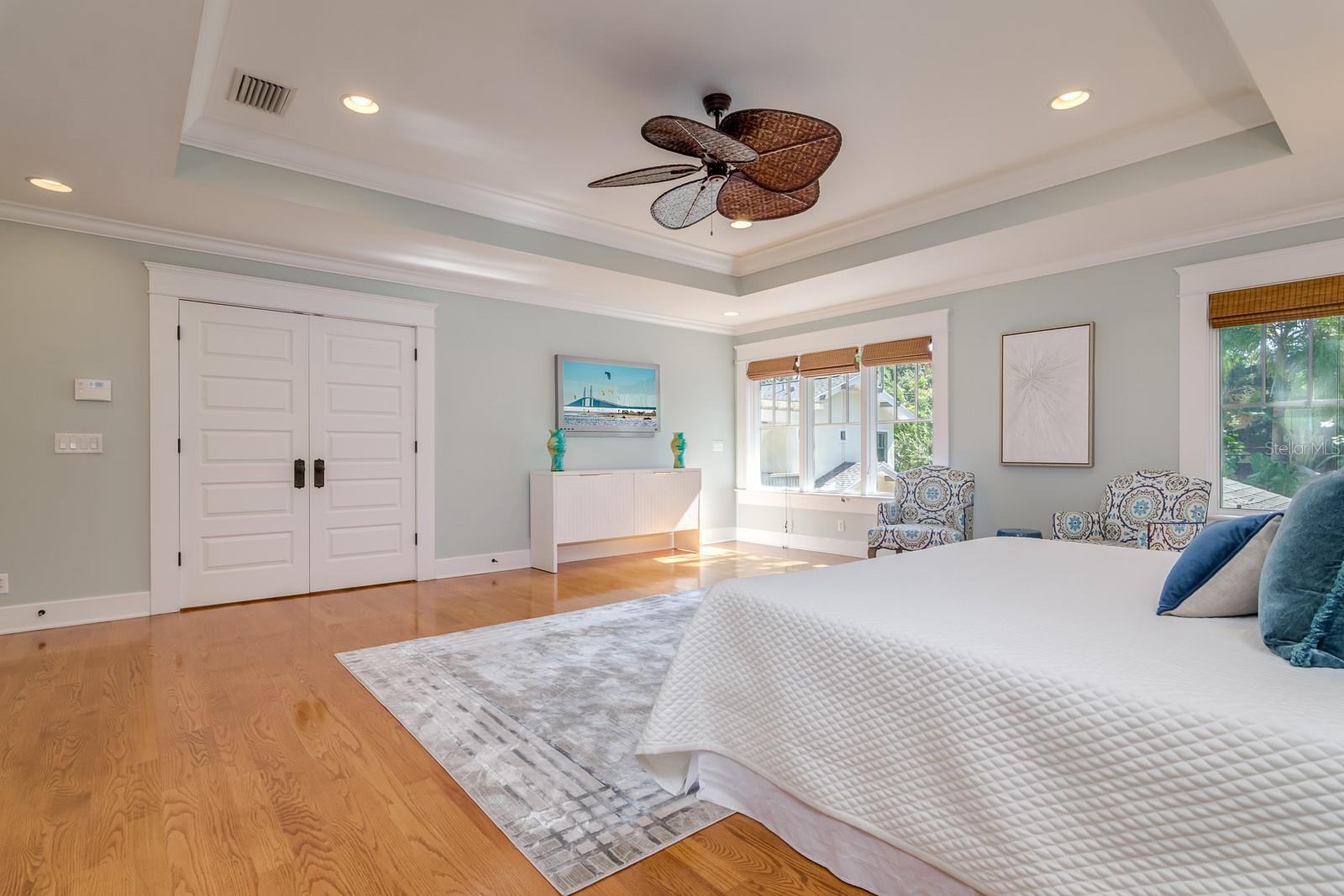 HYDE PARK WEST - Residential