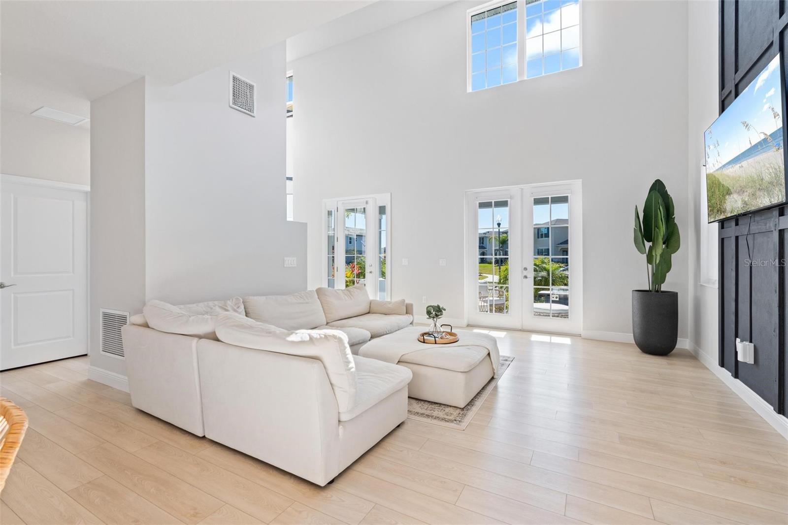 PALMS-PHASE 5 - Residential