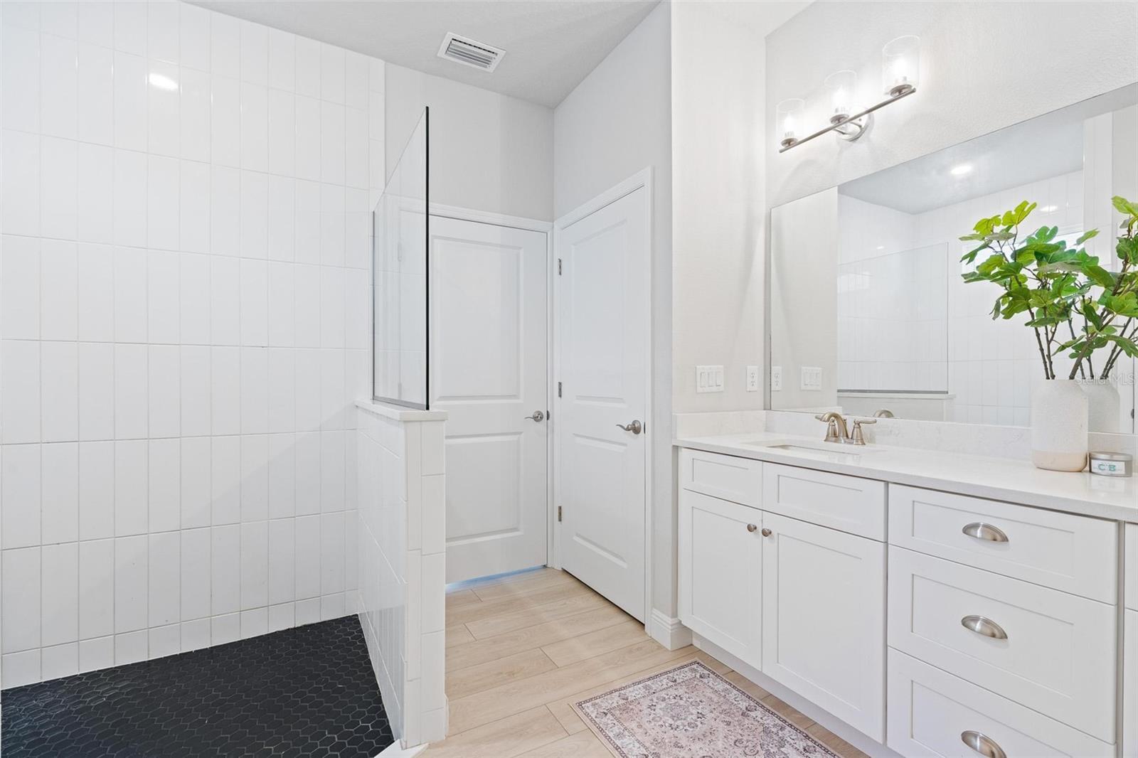 PALMS-PHASE 5 - Residential