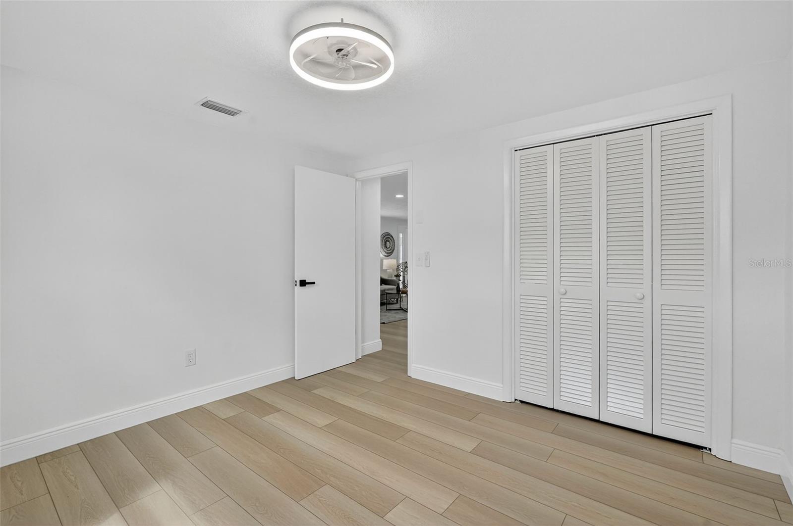 CREST RIDGE GARDENS - Residential